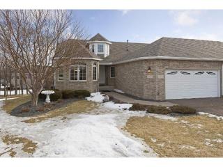 3670 Black Oaks Ln, Minneapolis, MN 55446-2600