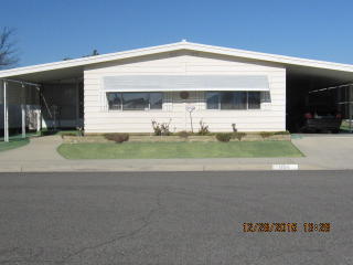 1150 Vista Grande Dr, Hemet, CA 92543-6995