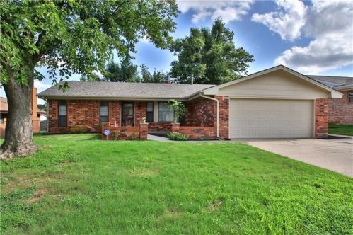 506 Cherry Ave, Yukon, OK 73099-3924