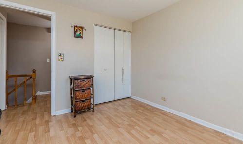 7803 Nordica Ave, Niles IL  60714-3313 exterior