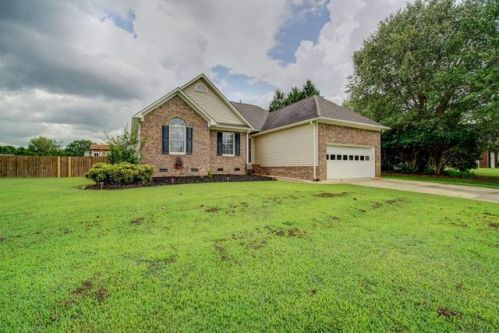 234 Lightwood Farm Rd, Woodruff, SC 29388-7600