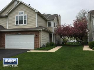 3078 Kentshire Cir, Naperville, IL 60564-8425