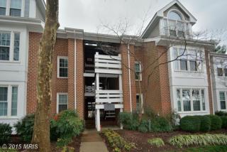 11202 Beaver Trail Ct, Herndon VA  20191-4320 exterior