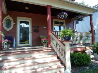 737 Wilson Ave, Saint Paul MN  55106-5525 exterior