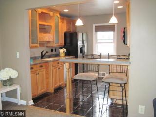 4327 Welcome Ave, Minneapolis, MN 55422-1263