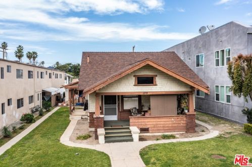 129 Cedar St, Glendale CA  91205-1207 exterior