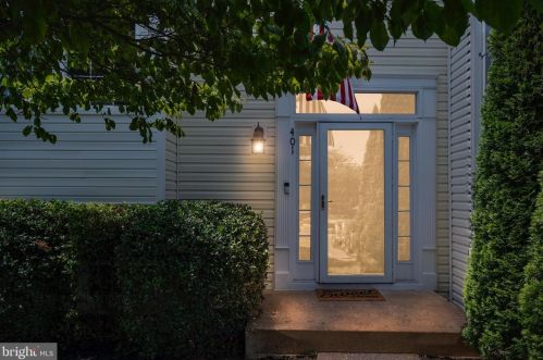 401 Backridge Ct, Fredericksburg, VA 22406-6462