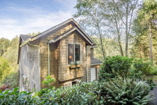 5150 Fairway Rd, Neskowin, OR 97149-8900
