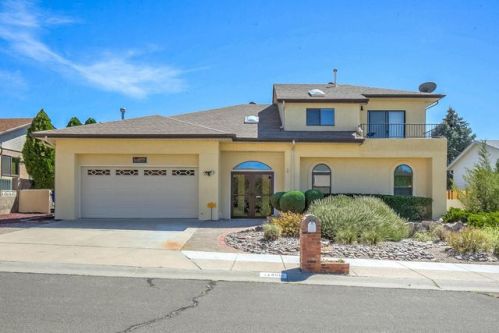11406 Paseo Del Oso, Albuquerque, NM 87111-2667