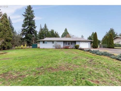 34245 Duus Rd, Estacada, OR 97023-8822