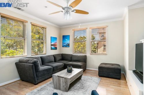1926 Railroad Ave, Livermore, CA 94550-3148