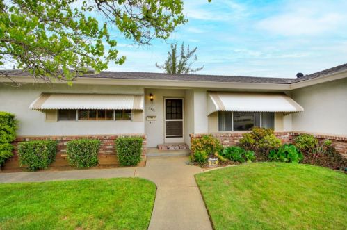 2401 Tuscano Ct, Rancho Cordova, CA 95670-3836