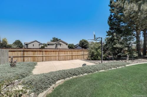 5201 Genoa Way, Aurora CO 80013-6295 exterior