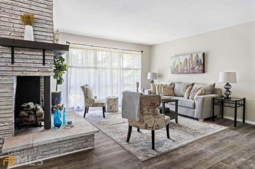 1903 Mcjenkin Dr, Atlanta GA  30345-3005 exterior