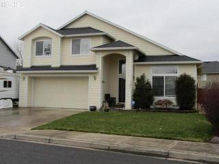 2204 12th St, Battle Ground, WA 98604-3081