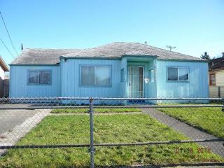 3593 Spring St, Eureka, CA 95503-5012