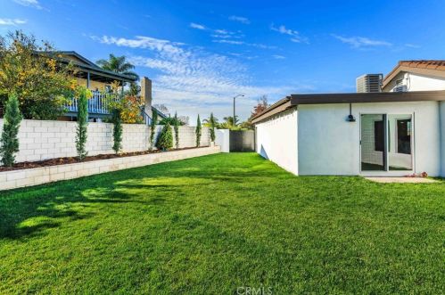 4446 Addington Dr, Anaheim CA  92807-2904 exterior