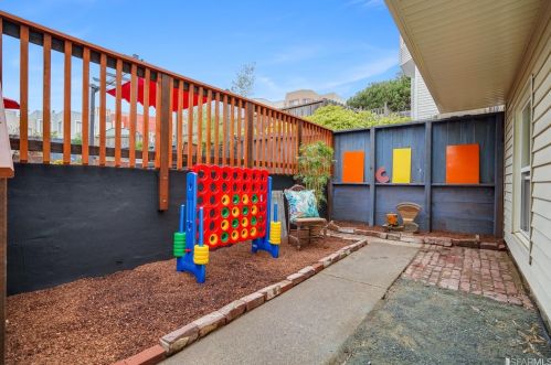 623 44th Ave, San Francisco, CA 94121-2506
