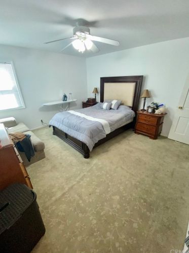 1102 Riviera Dr, Santa Ana CA 92706-1543 exterior