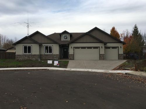 1507 Sandalwood St, Mcminnville, OR 97128-5609