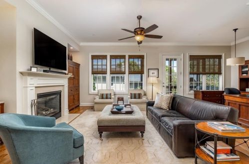 1301 Lullwater Park Cir, Atlanta GA  30306-4641 exterior
