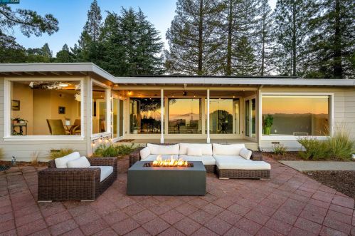 2 Camino Del Diablo, Orinda, CA 94563-2004