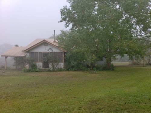 738 County Road 7, Taylorsville, MS 39168-9596