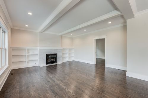 914 Cambridge Ave, Elmhurst IL  60126-4572 exterior