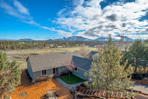 1565 Majestic Rock Dr, Terrebonne, OR 97760-9599