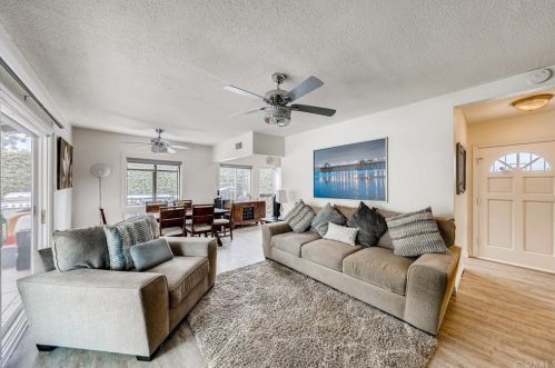 1111 Beacon Ave, Anaheim CA  92802-1811 exterior