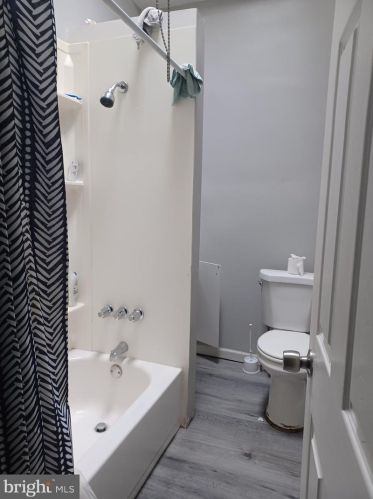 4810 11 St, Philadelphia PA 19112-0013 exterior