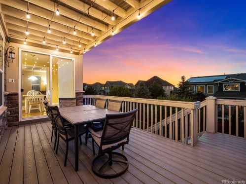 26605 Peakview Dr, Aurora CO 80016-6108 exterior