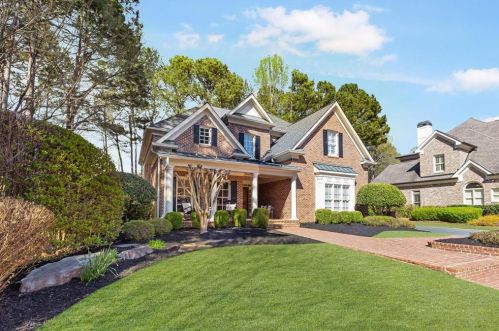 639 Tabbystone St, Marietta, GA 30064-1379