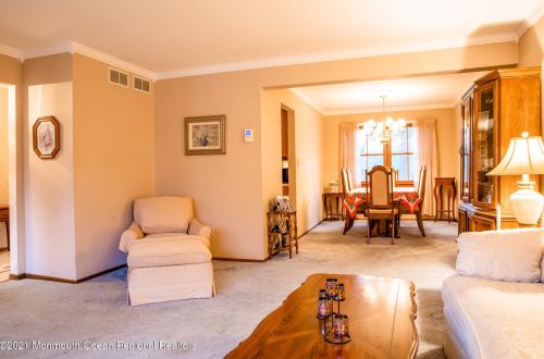 14 Cornell Ct, Tinton Falls NJ 07724-9720 exterior