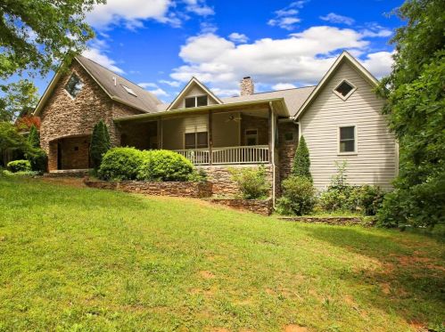 811 Hooper Rd, Cleveland, GA 30528-3747