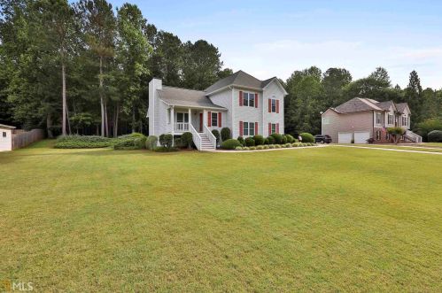 70 Buck Trl, Newnan, GA 30265-2712