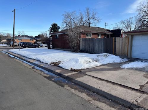 897 Yates St, Denver CO  80204-2834 exterior