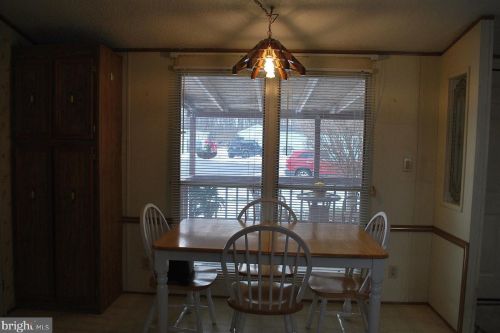 38 Hathaway Dr, Carlisle PA 17015-8892 exterior