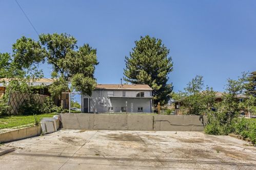 46 Xavier St, Denver CO  80219-1027 exterior