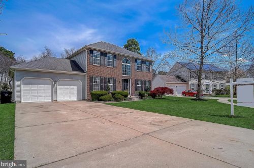 8 Peaceful Ct, Erial, NJ 08081-5630