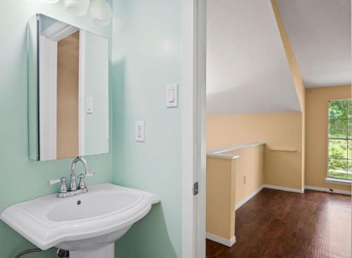 203 Deep Dl Ln, Conroe TX  77304-1249 exterior