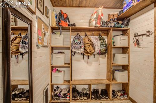 411 Evergreen Cir, Woodland Park CO 80863-2393 exterior