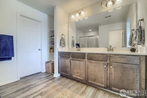 9735 Uravan St, Denver CO  80017 exterior