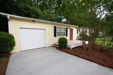 4617 Patrick Dr, Kennesaw, GA 30144-1640