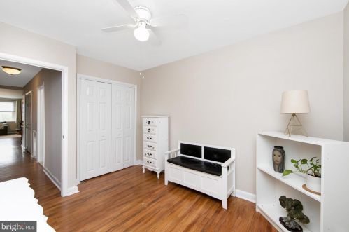 822 Borbeck Ave, Philadelphia PA  19111-3105 exterior