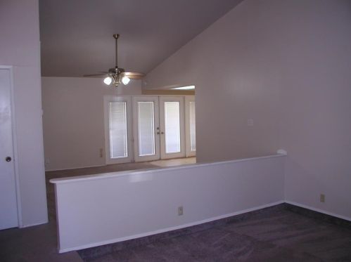 5033 Overcrest Dr, Garland TX  75043-4932 exterior