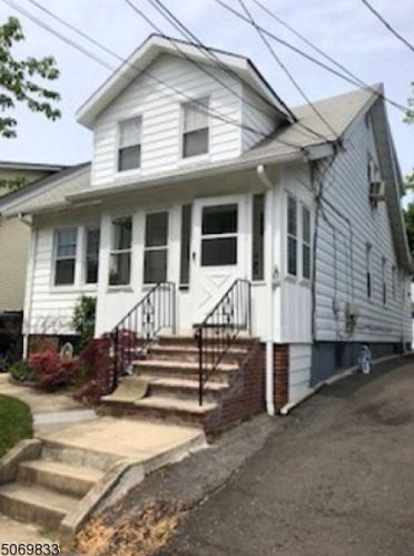215 Jacoby St, Maplewood NJ  07040-3305 exterior