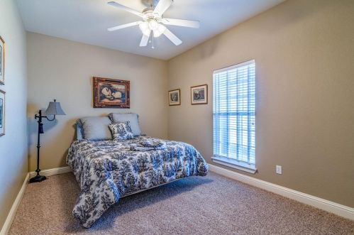 3064 Ball Rd, Whitewright TX 75491-6011 exterior