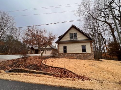 205 Camp Glisson Rd, Dahlonega, GA 30533-3201