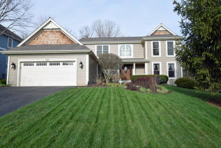 140 Arquilla Dr, Barrington Hills, IL 60102